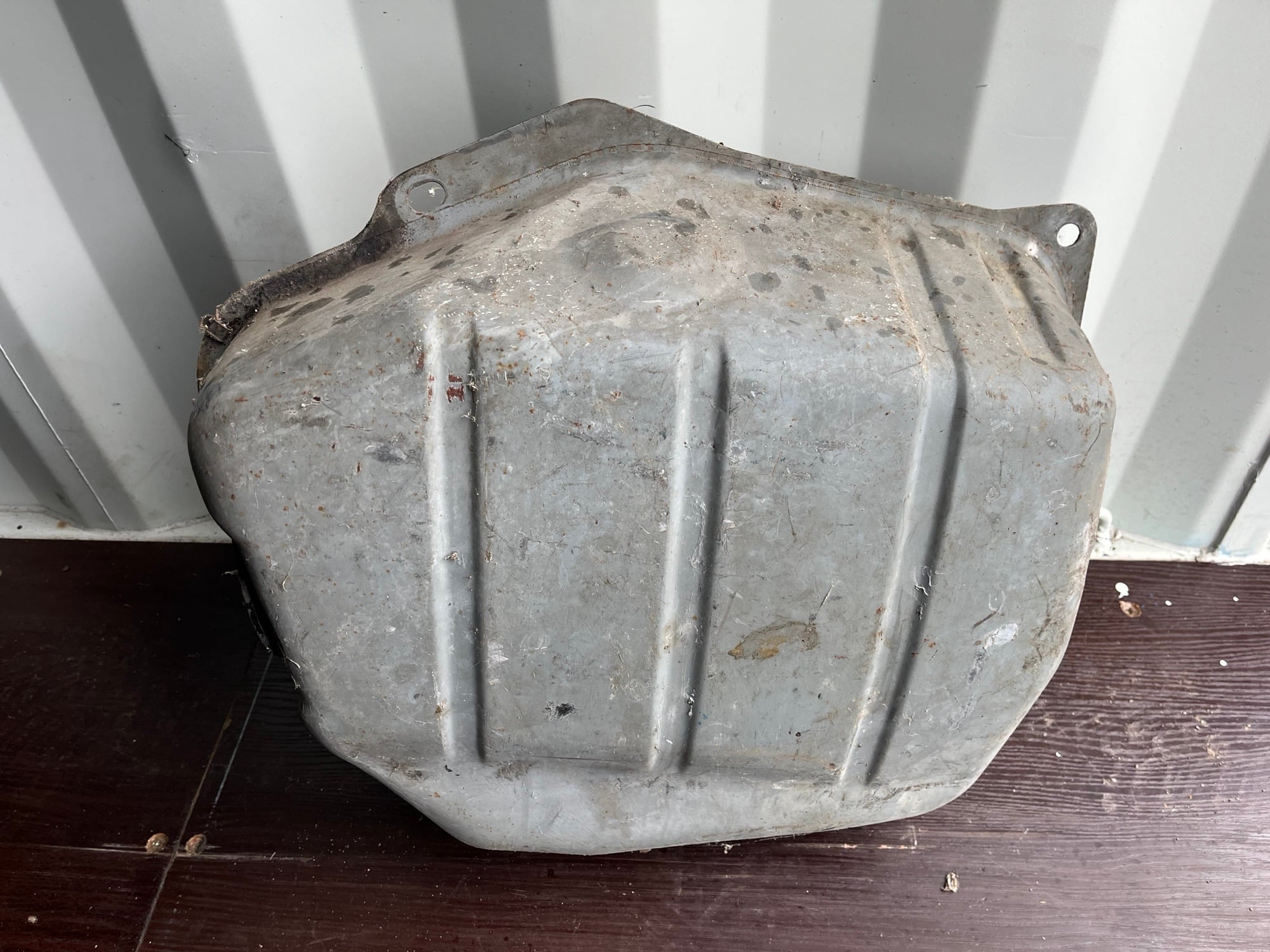USED, EARLY MK1 ESCORT, STANDARD FUEL TANK - Image 3