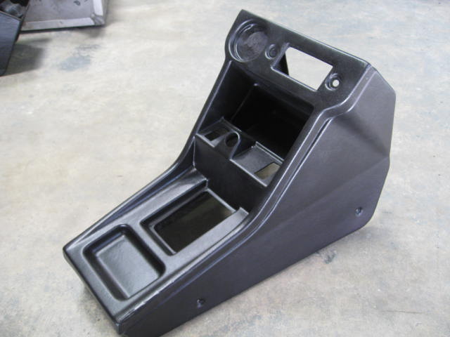 ESCORT MK1 RS2000, FIBREGLASS CENTRE CONSOLE