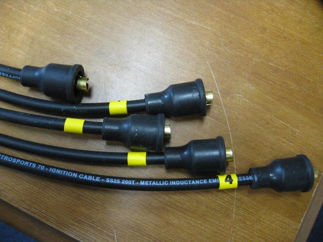 ESCORT MK1,MK2, PINTO, MAGNECOR 70 HT LEADS - Image 2
