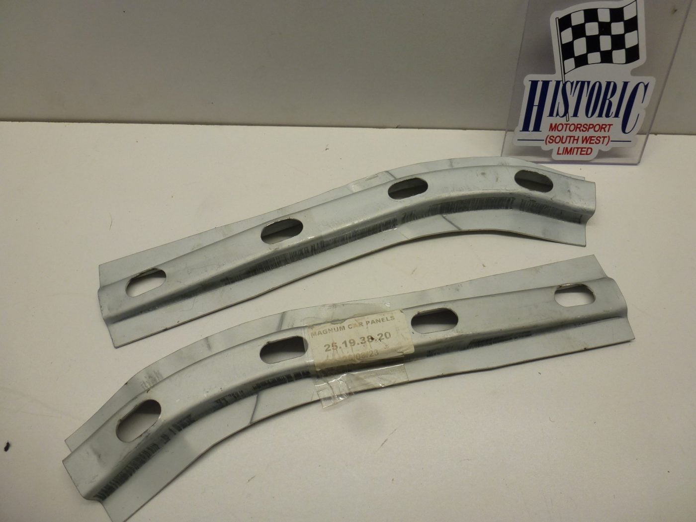 LATE ESCORT MK1, ESCORT MK2, CHASSIS LEG BRIDGE SUPPORTS