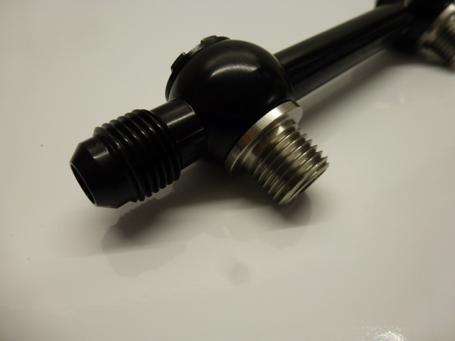 AN -6 (6AN) To Twin 1/4" NPT Top Fuel Pump Link Manifold in black for Facet type fuel pumps - Image 3