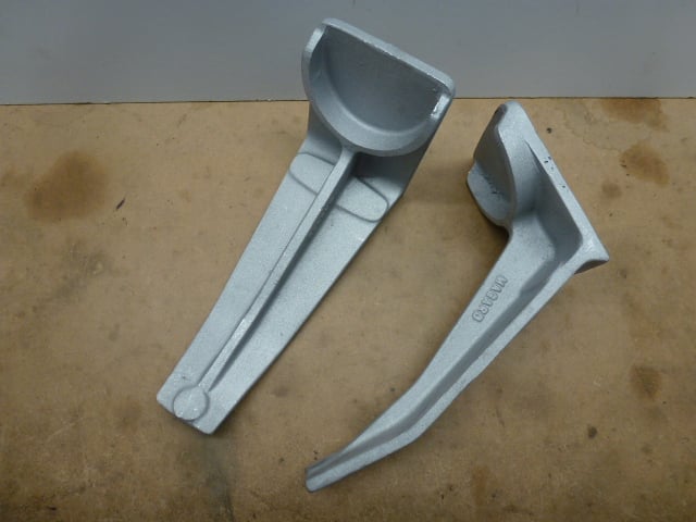 MK1 ESCORT, REPRODUCTION, MAGARD TYPE LAMP BRACKETS