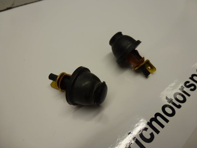 ESCORT MK1, BUTTON, ROUND, DOOR LIGHT SWITCHES