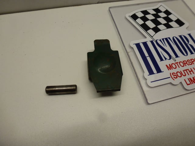 MK1 ESCORT CLUTCH CABLE CLIP AND PIN, USED