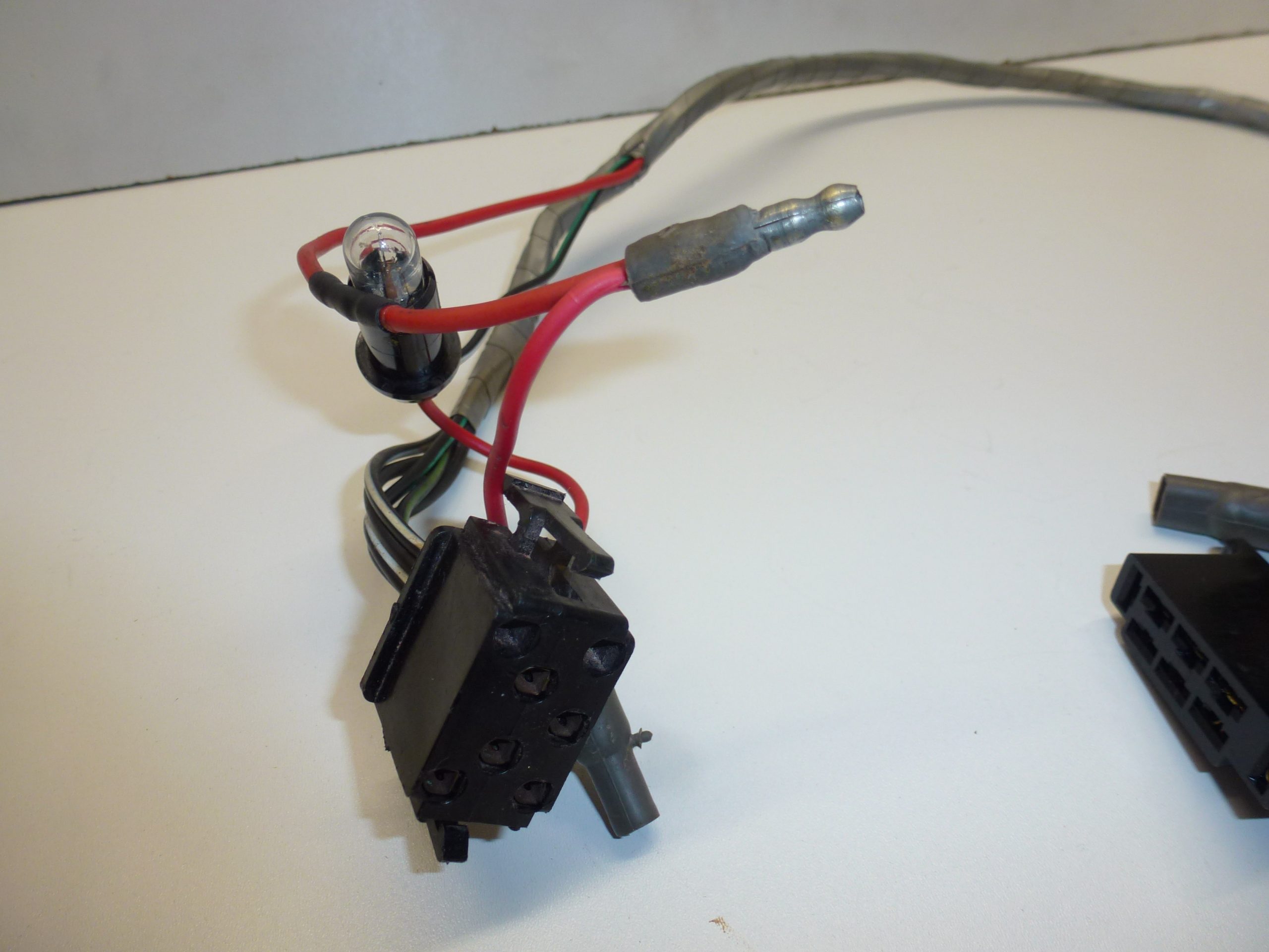 MK1 ESCORT, HAZARD WARNING LIGHT WIRING LOOM - Image 3