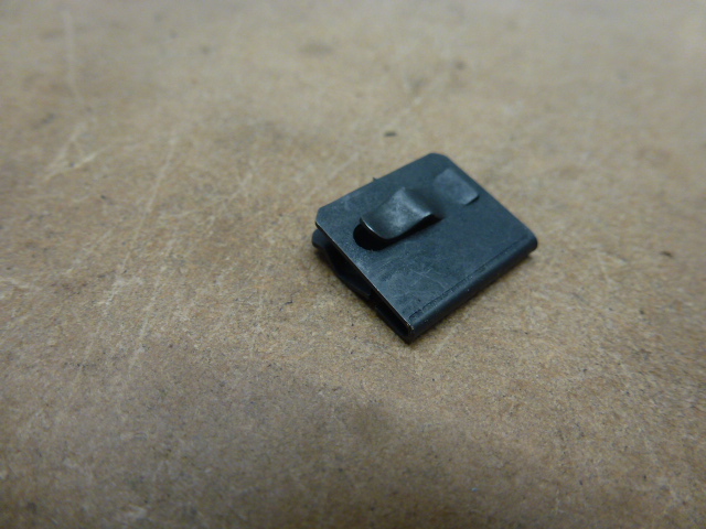 FORD ESCORT MK1, INNER DOOR WINDOW WEATHER STRIP RETAINING CLIPS, - Image 3