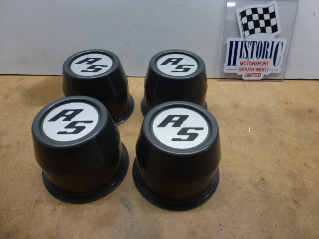 REPRODUCTION MK1 ESCORT RS 2000 WHEEL CENTRE CAPS