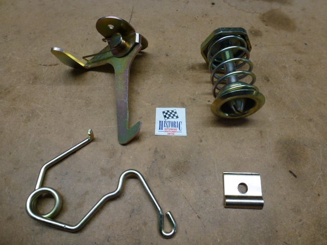 MK2 ESCORT, BONNET LATCH SET