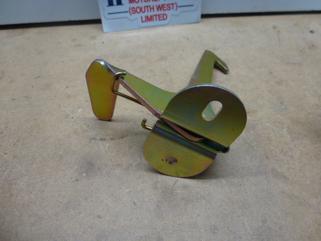 MK2 ESCORT, BONNET LATCH SET - Image 5