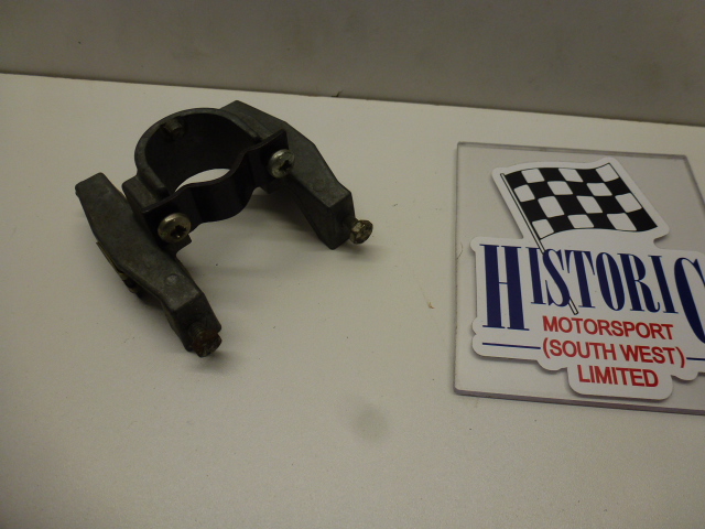 MK2 ESCORT, INDICATOR STALK BRACKET