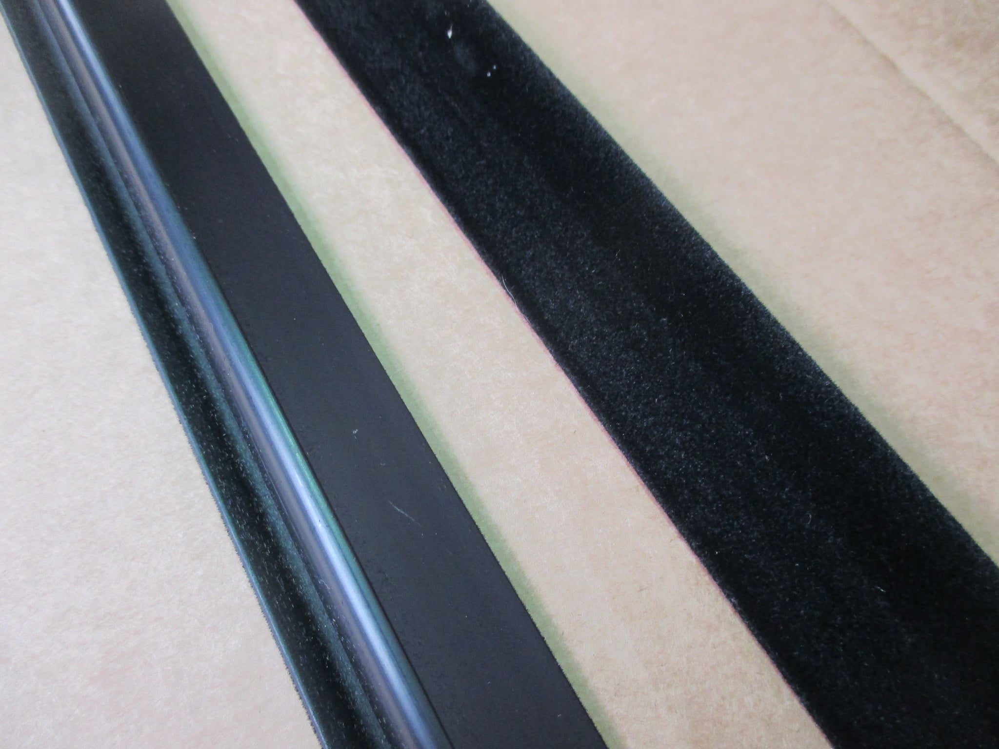 MK2 ESCORT, 2 DOOR, INNER DOOR WINDOW SEALS , EXTRA LONG - Image 7