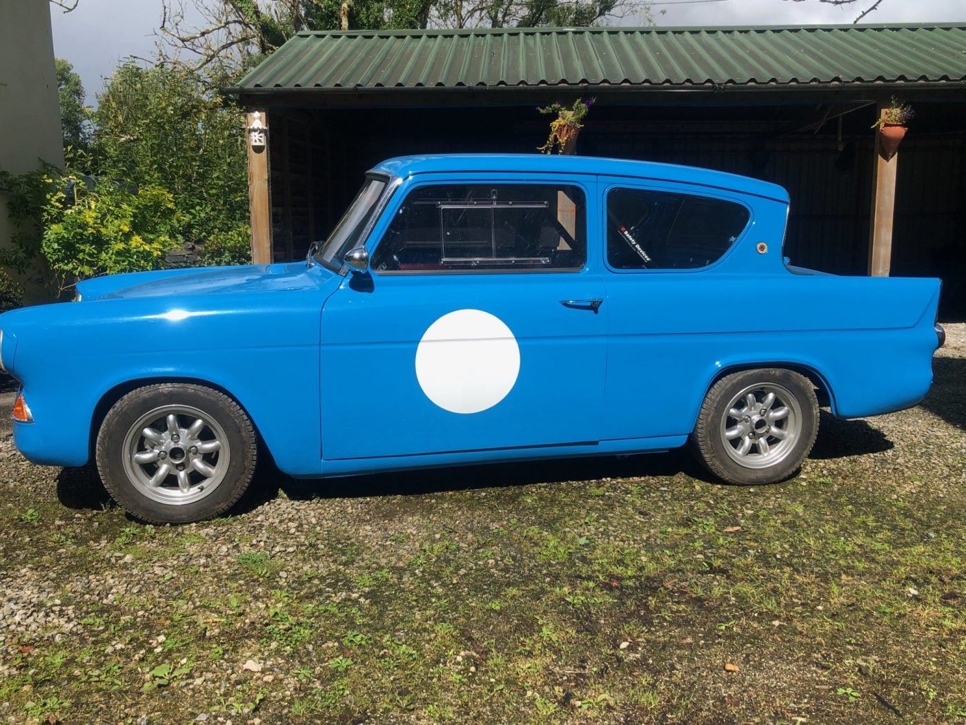 1962 FORD ANGLIA 105E WITH 2 LITRE BLACK TOP ENGINE