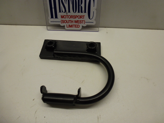 MK2 ESCORT, RS1800, CENTRE EXHAUST MOUNT BRACKET