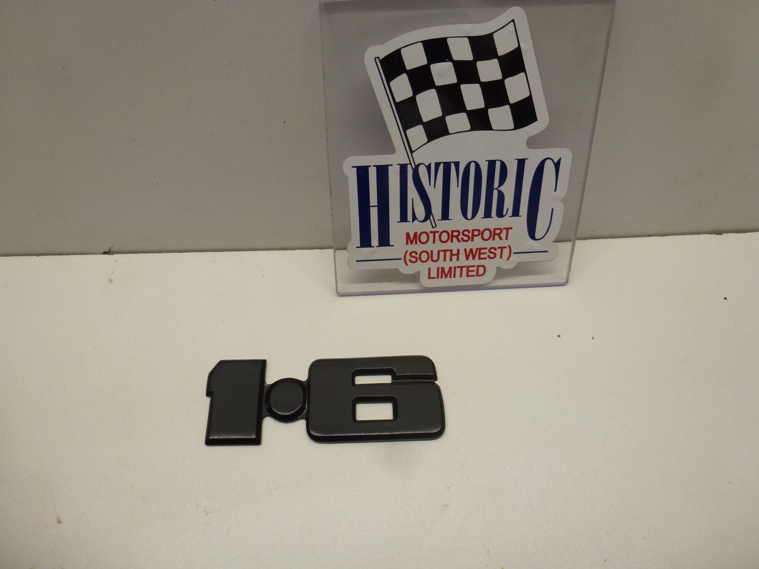 MK2 ESCORT,CORTINA MK4, MK5, 1.6 BOOT BADGE BADGE, - Image 3
