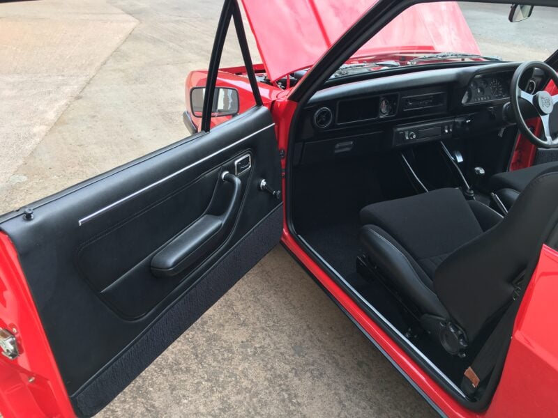 MK2 ESCORT, FULL RUBBER WINDOW AND DOOR SEAL KIT