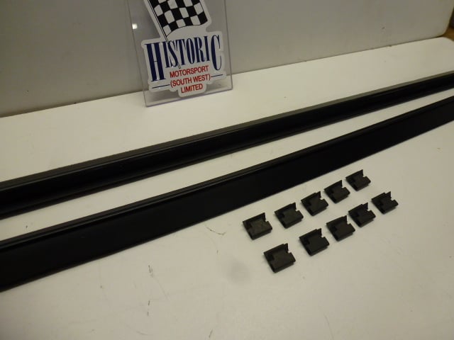MK2 ESCORT, FULL RUBBER WINDOW AND DOOR SEAL KIT - Image 3